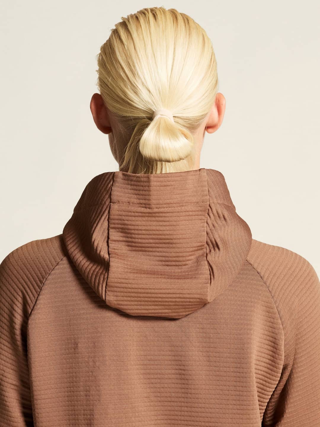 SubZ Light Hood Sweater W | Brown | Craft Sportswear