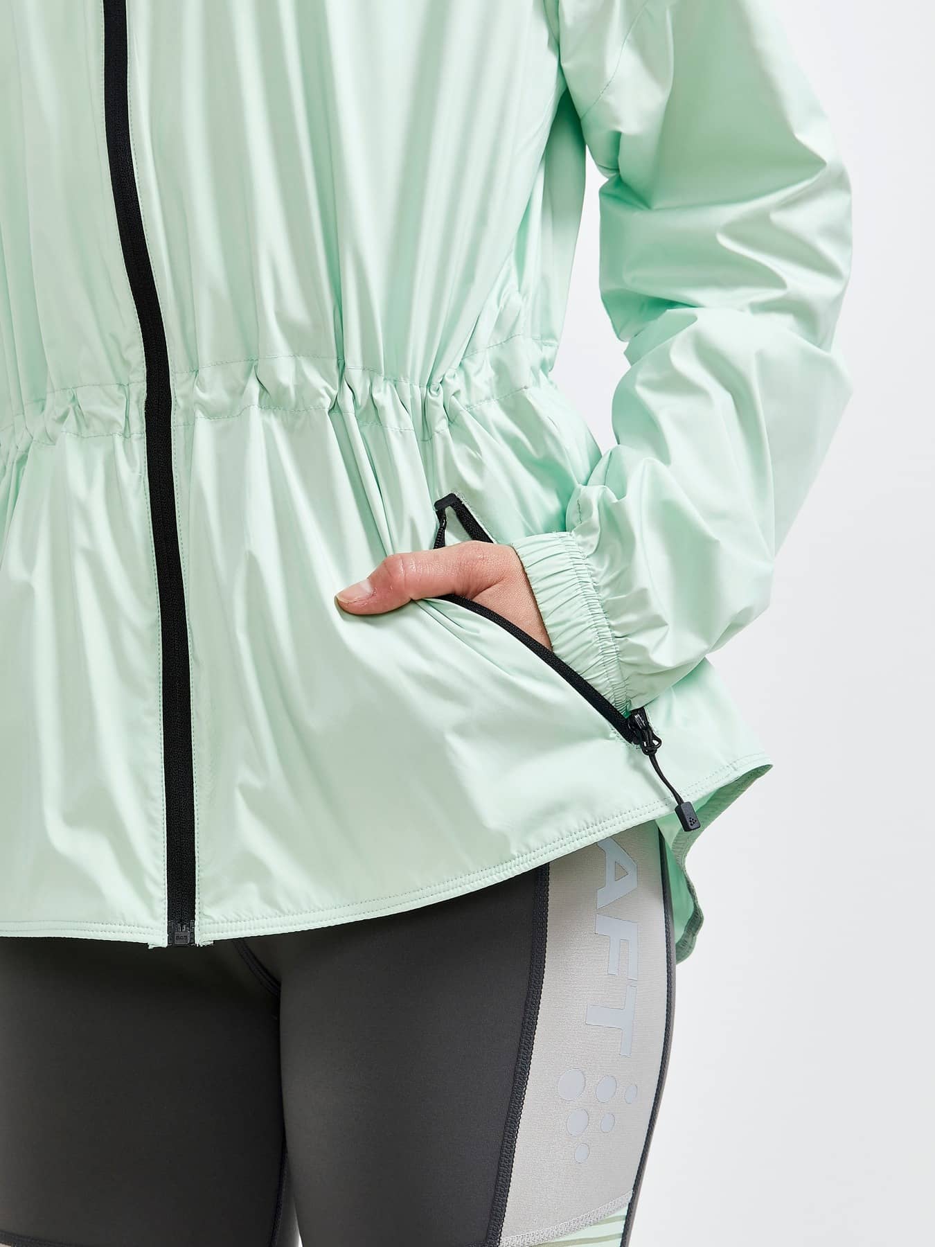 ADV Charge Wind Jacket W | Green | Craft Sportswear